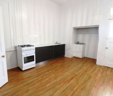 1/7 Raff Street, North Toowoomba - Photo 1