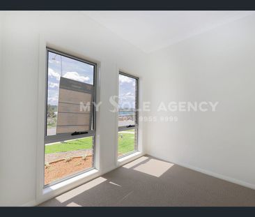 FOUR-BEDROOM PLUS STUDY FOR LEASE - Photo 5