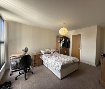 2 bedroom house share to rent - Photo 3