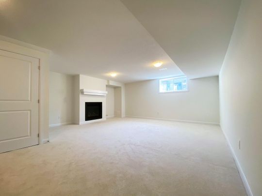 For Lease - 573 Lilith Street, Barrhaven, Ontario - Photo 1