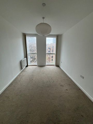 Bollo Lane, LONDON - Photo 3