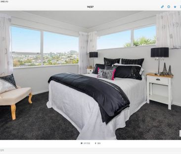 Property Management42A Hastings Road, Mairangi Bay - House for Rent - Photo 3