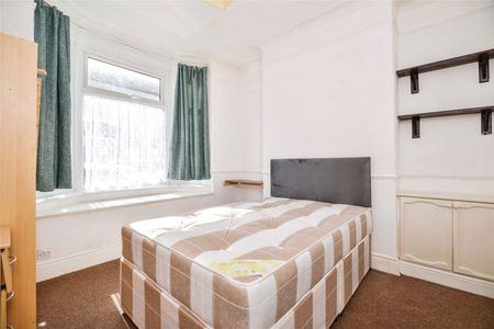 3 Bedroom House - Photo 3