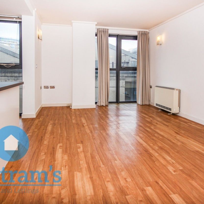 1 bed Apartment for Rent - Photo 1