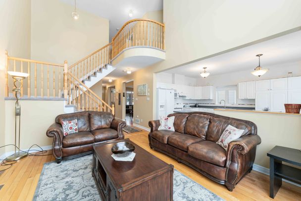 For Lease - 118 Finn Court, Hunt Club - South Keys and Area, Ontario - Photo 1