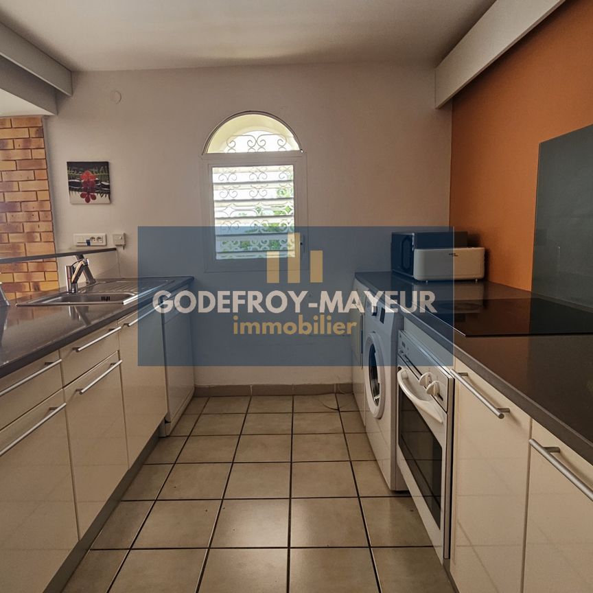 Location Appartement 2 pièces 70m² LE GOSIER 97190 - Photo 1