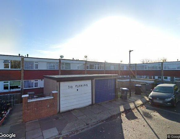 Studio Flat, Gervasa Close, HA9 - Photo 1