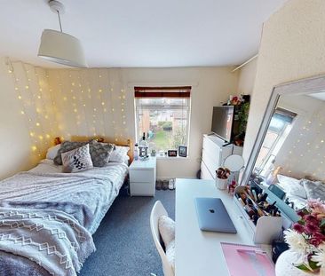 6 bedroom terraced house to rent - Photo 5