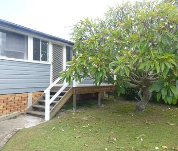 2/42 Beach Street, Harrington NSW 2427 - Photo 4