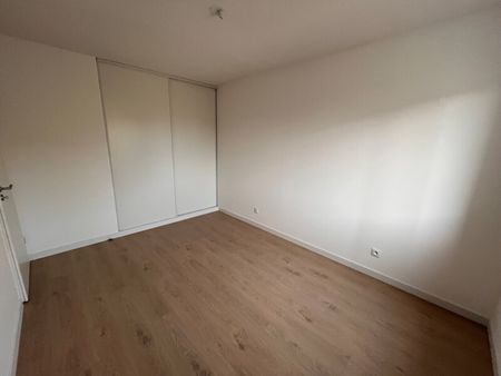 Location Appartement 2 pièces 45m² ST JORY 31790 - Photo 3