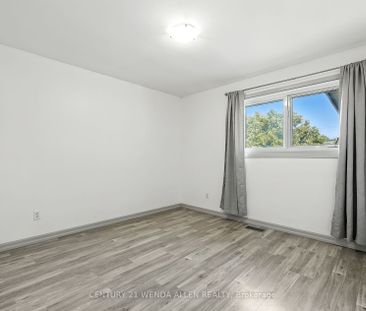 For Lease - 301 Farewell Street Unit# Main, Oshawa, Ontario - Photo 5