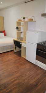 Flat 5, 26 Kelso Road, LS2 9PR, Leeds - Photo 4
