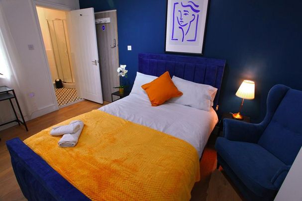 1 bedroom property to rent - Photo 1