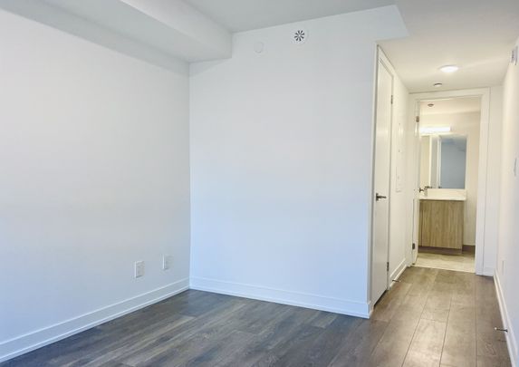 For Lease - 1491 O'Connor Drive Unit# 1, Toronto, Ontario - Photo 1