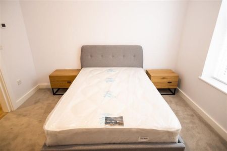 2 bedroom apartment to rent - Photo 5