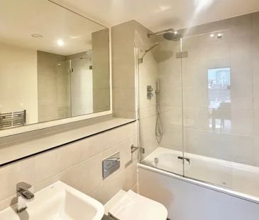 2 Bedroom 2 Bathroom Flat 54 - Photo 4