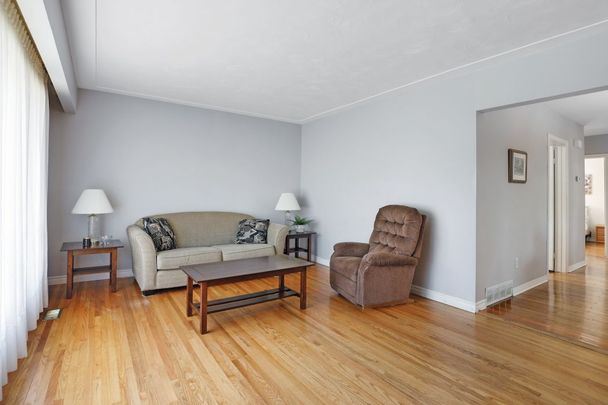 For Lease - 814 Pleasant Park Road Unit# A, Elmvale Acres and Area, Ontario - Photo 1