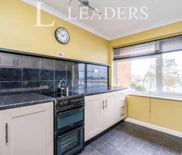 1 bedroom flat to rent Parham Road - Photo 4