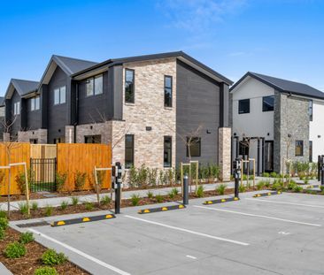 New Townhouse with Carpark - Photo 2