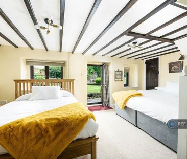 5 bedroom detached house to rent - Photo 4