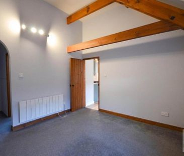 2 bedroom cottage to rent - Photo 1