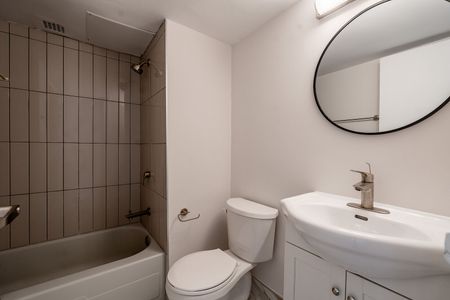 2121 Tupper Street, Montréal, QC - Photo 2