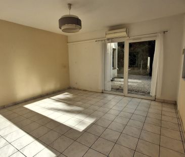 Location Appartement 1 pièce 64m² REALMONT 81120 - Photo 3