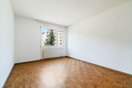 Appartement de 4 pièces au 2ème - Photo 4