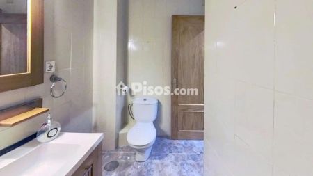 Piso en alquiler en Calle Benefac.Remedios Uriarte - Photo 2