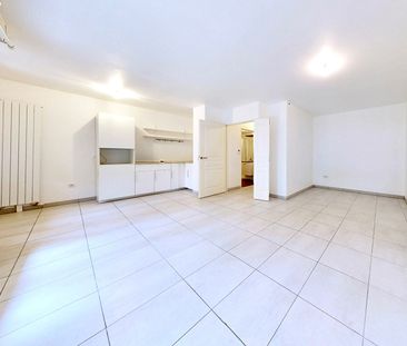 Appartement La Garenne Colombes 1 pièces - Photo 1