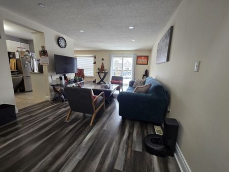 For Lease - 54 Green Valley Drive Unit# 32, Kitchener, Ontario - Photo 2