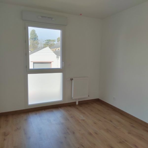 Location Appartement 3 pièces 60m² ST JEAN DE LA RUELLE 45140 - Photo 1