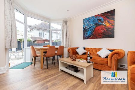 2 bedroom ground floor flat to rent - Photo 2