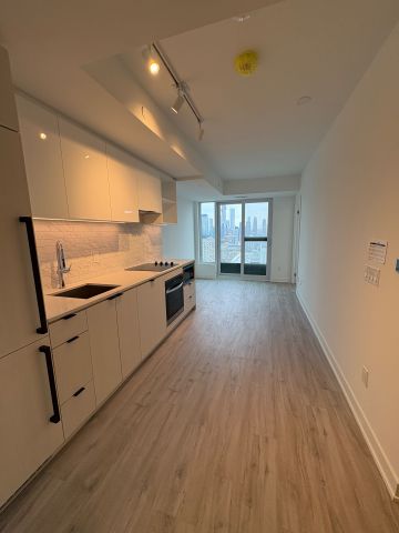 For Lease - 252 Church Street Unit# 4205, Toronto, Ontario - Photo 2
