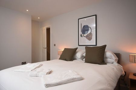 Oaktree Court - Photo 2