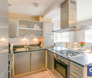 2 bedroom flat to rent - Photo 4