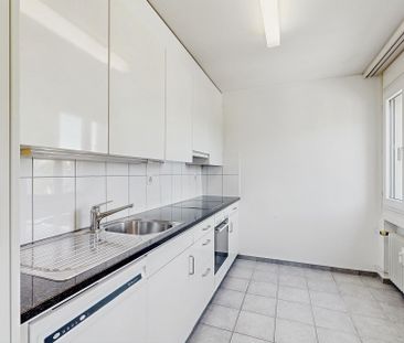 Gemütliche 4.5-Zimmerwohnung in familienfreundlicher Umgebung - Foto 2