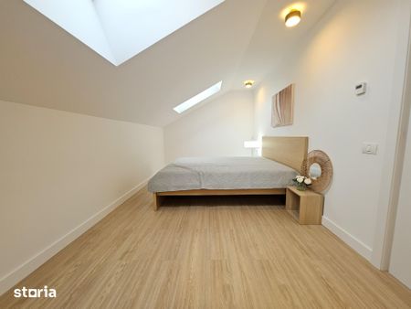 Inchiriere apartament 2 camere Petrom City cu garaj - Fotografie 4