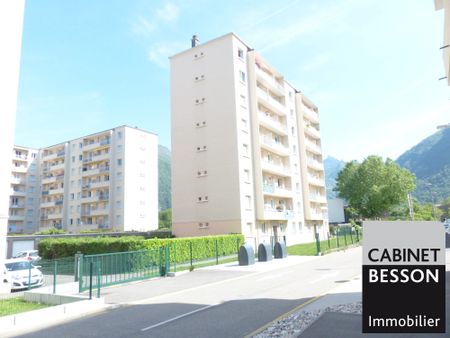 Location Appartement 3 pièces 53m² ST EGREVE 38120 - Photo 4