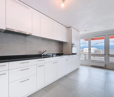 Bel appartement lumineux de 3.5 pièces rénové au 4ème étage avec as... - Photo 5