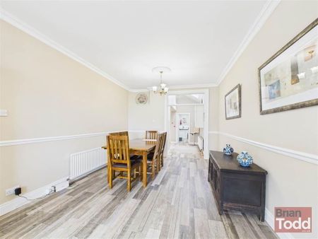 Bay Road, Carnlough, Ballymena, BT44 0HQ - Photo 3