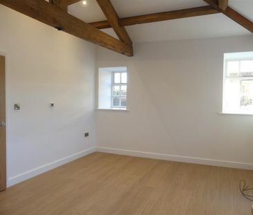 2 bedroom barn conversion to rent - Photo 6