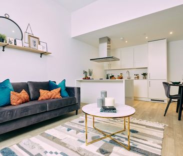 2 bedroom apartment - Photo 2
