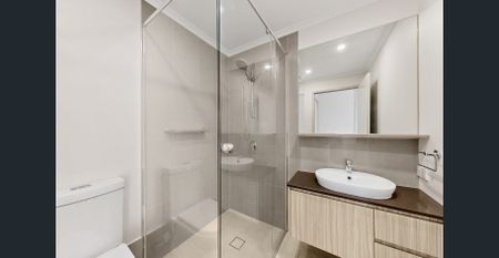 Serene 2- Bedroom Apartment with Sweeping Views. Take Our 3D Virtual Tour. - Photo 2