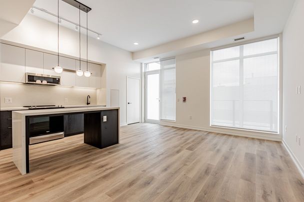 For Lease - 31 York Garden Way Unit# 104, Toronto, Ontario - Photo 1