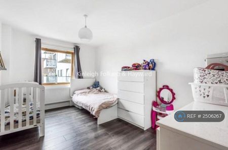 2 bedroom flat to rent - Photo 3