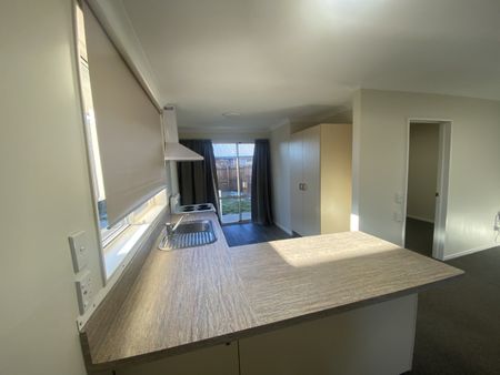 COSY TOWN HOUSE - Photo 2