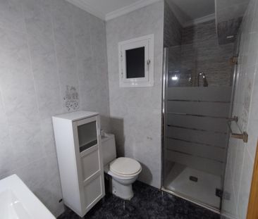 Cozy apartment on Avda. del Cid - Photo 2