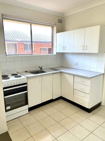 3/28 Ridgewell Street Roselands - Photo 2