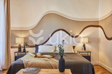 Appartement • Elysées-Madeleine, Paris 8ème - Photo 4